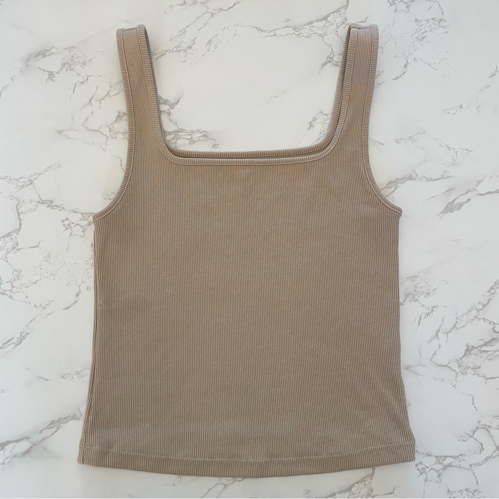 Old Navy Tan Cropped Ribbed Casual Tank Top | Small - Picture 4 of 7